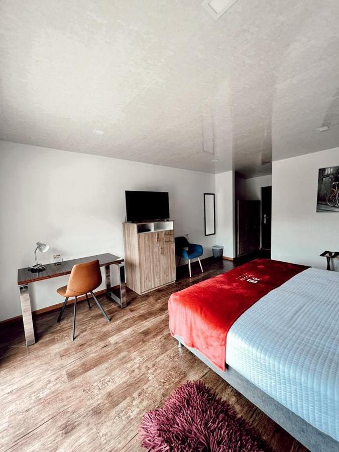 Big Day Hotels-Lago De 托塔 外观 照片